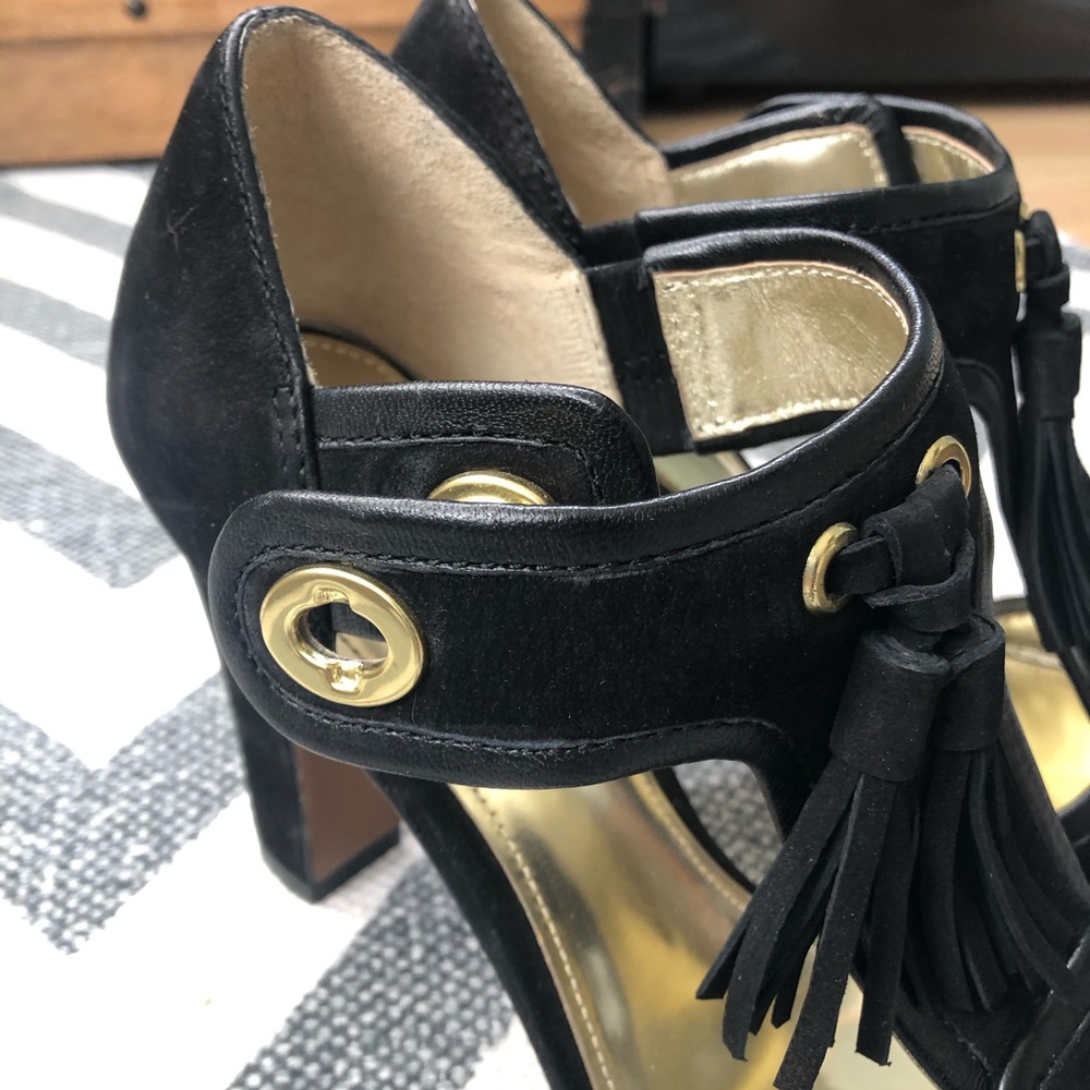 NWOT | Ladies Tstrap Coach Heels - Picture 2 of 8